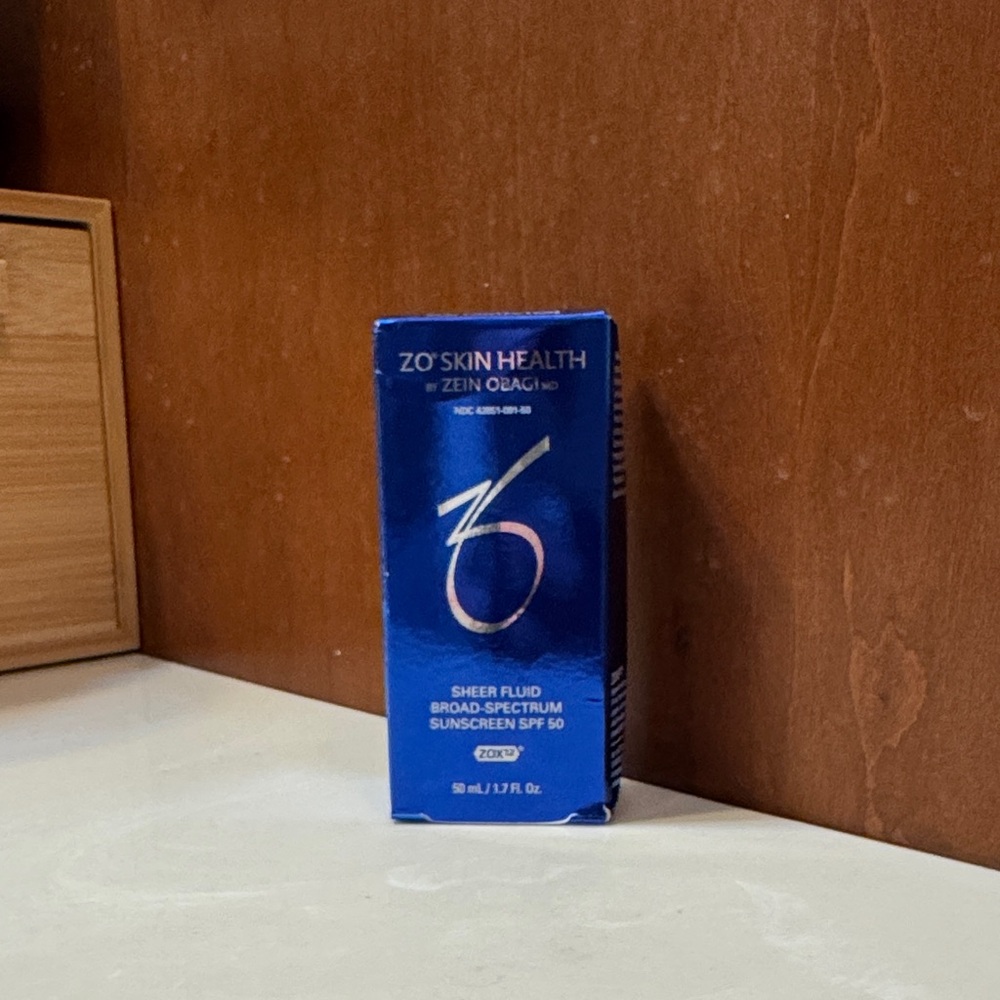 ZO Skin Health Sheer Fluid Broad Spectrum Sunscreen SPF 50 - Blue
